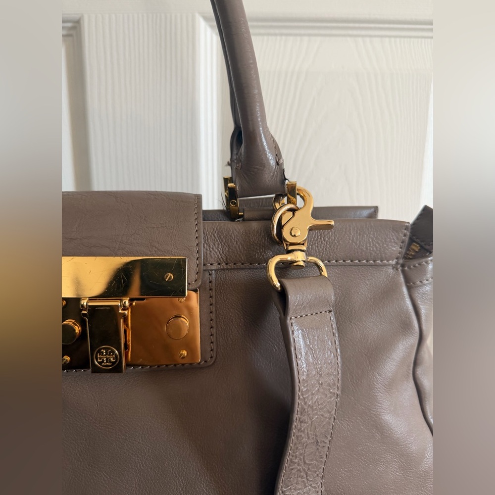 Tory Burch Taupe Leather Satchel with Gold Clasp - Picture 16 of 16